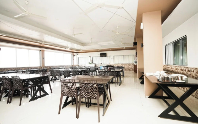 Kaizen Stays & Resto