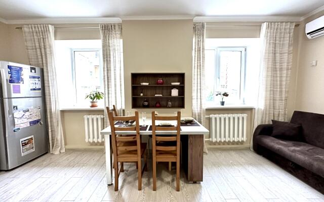 Compass (Компасс) на улице Миусская