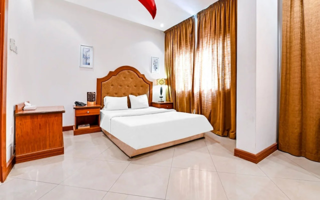 OYO 118 Revira Hotel