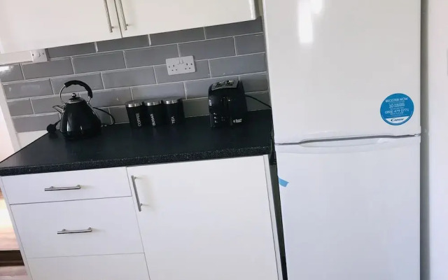Arma Short Stays - Iffley Road