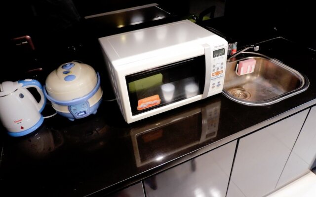 Comfy Apartment at Gandaria Heights