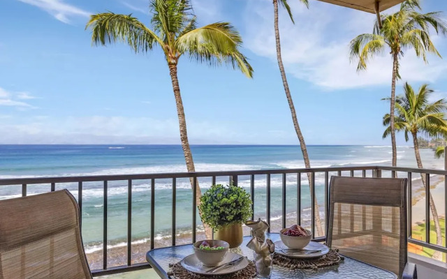 Paki Maui 301 in Lahaina