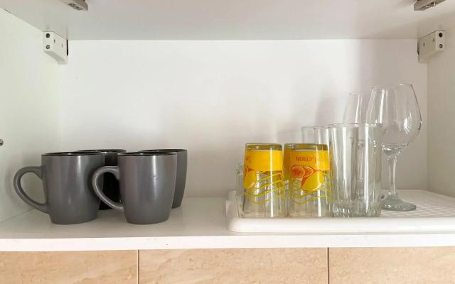 Апартаменты на набережной генерала Карбышева 6