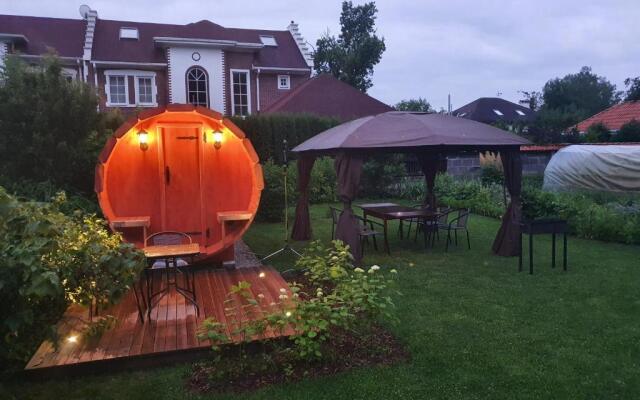Family Summer House in Jurmala