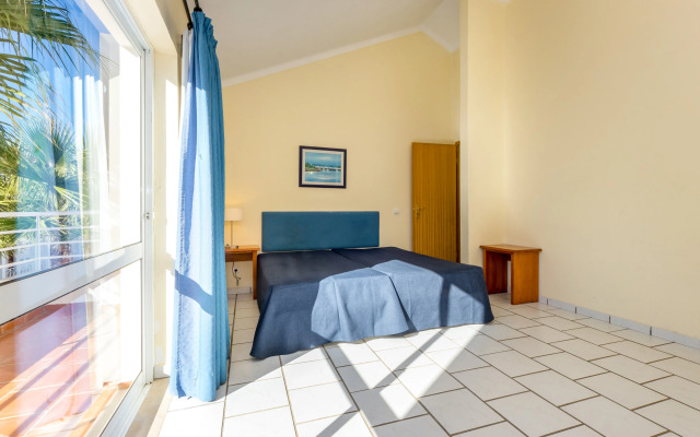 Apartamentos Turísticos Club Ouratlântico