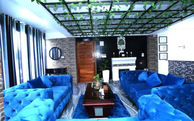 The Relyn Suite