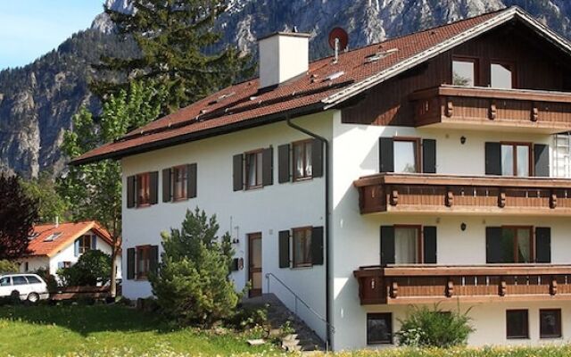 Haus Luna Apartments