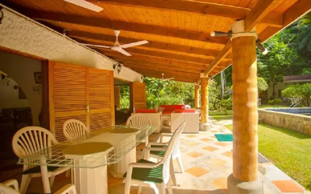 Cote Sud Self Catering Bungalows