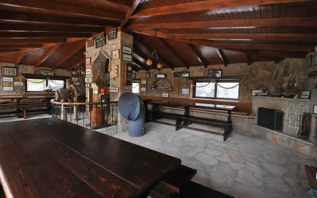 Alexander Mountain Resort