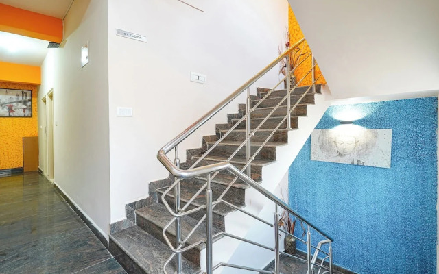 FabExpress La Palma Residency