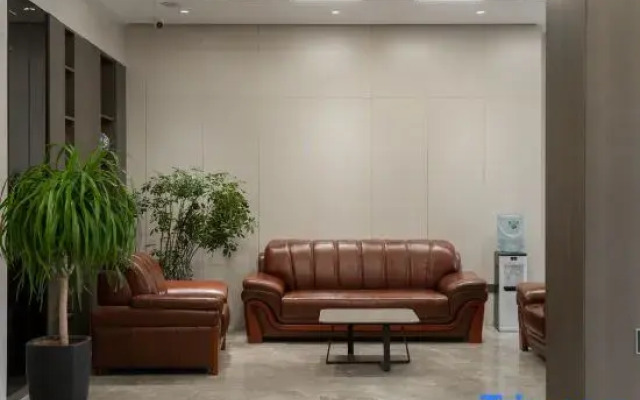 Homeinn Ease Hotel (Xuzhou Yunlong Lake Huaihai New World)
