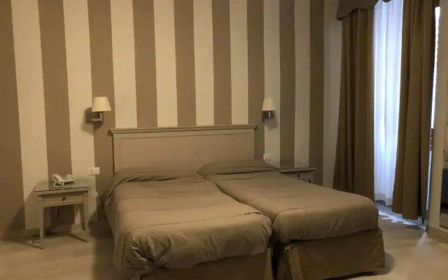 Hotel Bristol