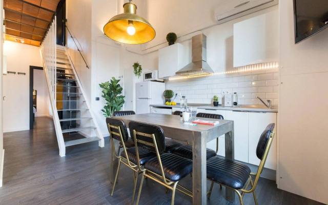 No 23 - The Streets Apartments