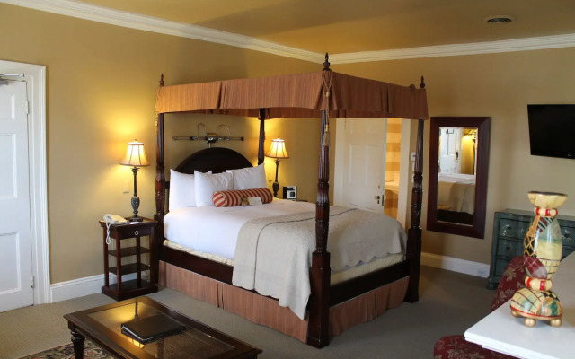 The Charles Hotel