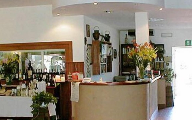 Hotel Portole