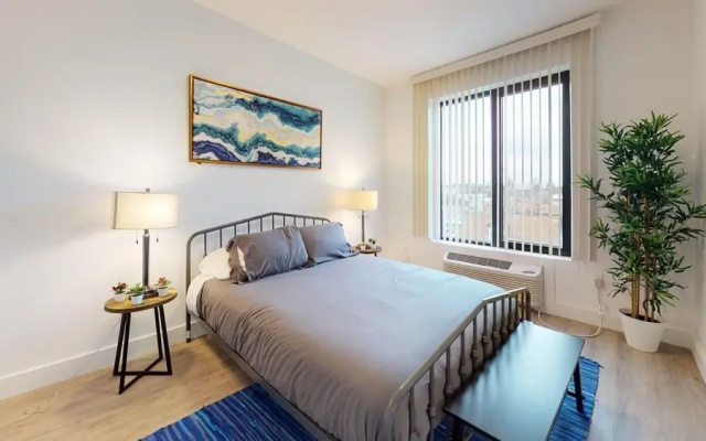 Luxury 1BR 30 Mins to Manhattan Evonify