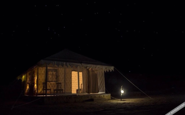 Om Desert Resort