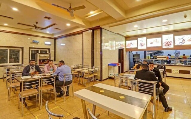 iROOMZ Sri Udupi Park Suites PMC