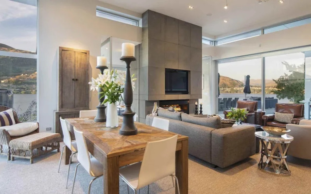 Supreme Lakefront Luxury Villa