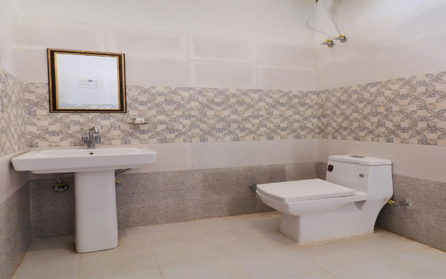 The Sunrise Resort by OYO Rooms