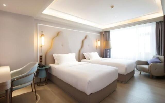 Mercure Harbin Hexing Road