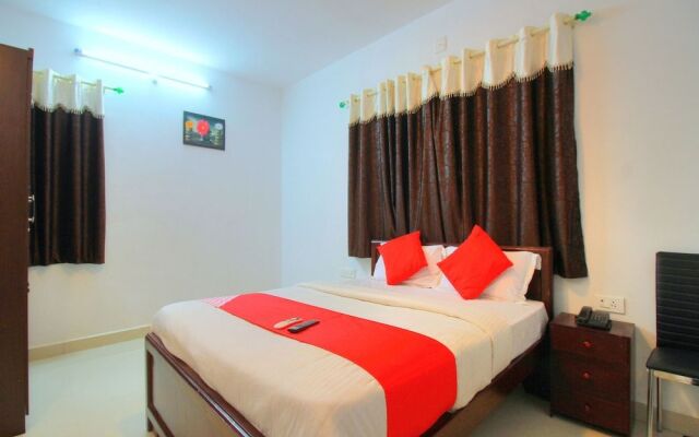 Oyo 15478 Lalana Residency