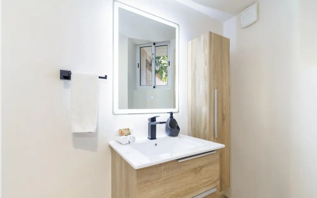 2br2 5BA Townhome - Fullyequipped - Pool - Parking
