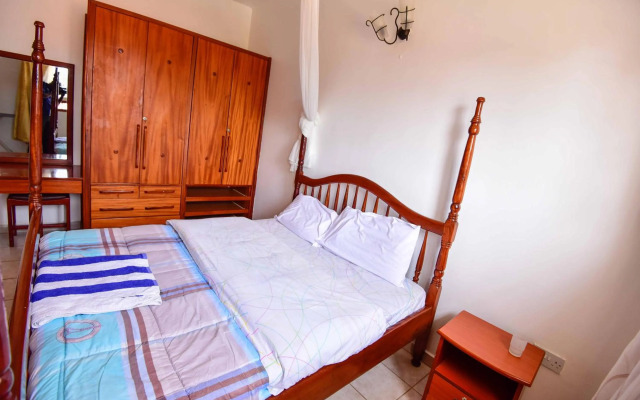 Crane Serviced Apartments