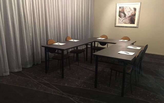 Mercure Albury