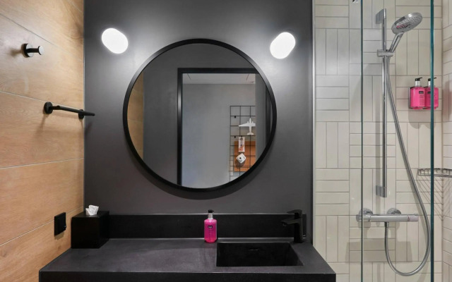 Moxy Cologne Bonn Airport