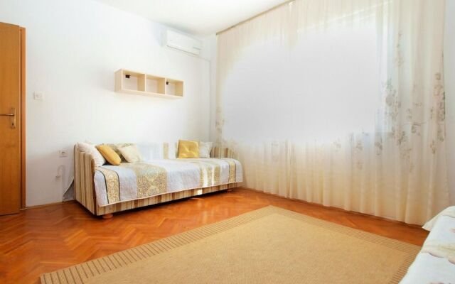 Apartment 1804