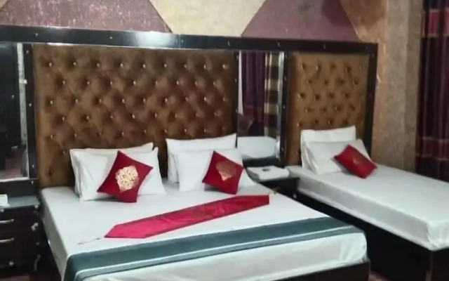 Royal Palace Hotel Lahore