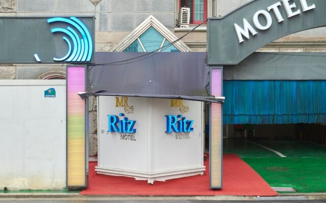 Ritz