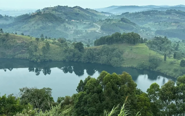 Top of the World Lodges Fort Portal