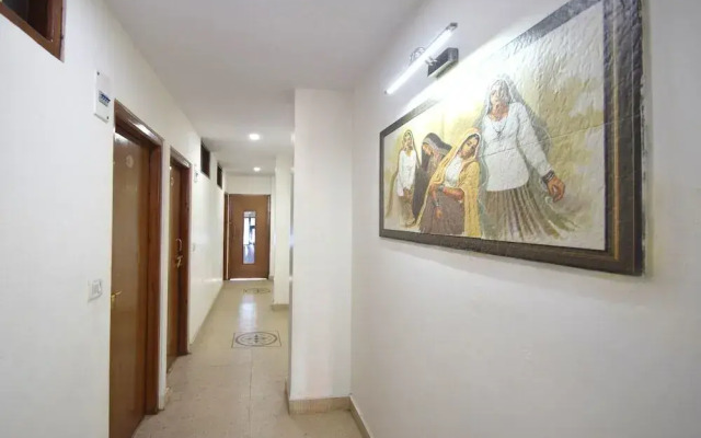 OYO Rooms Model Town