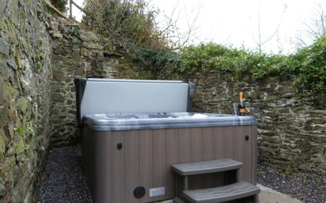 Holiday Home Bro Aeron