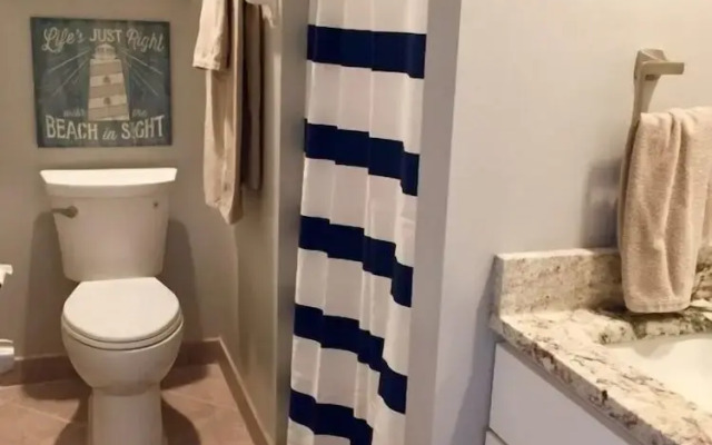 Windjammer Oceanfront Condominiums
