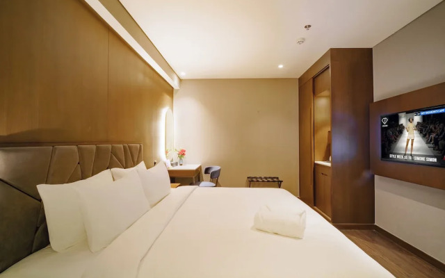 Nhat Ha Lavish Hotel