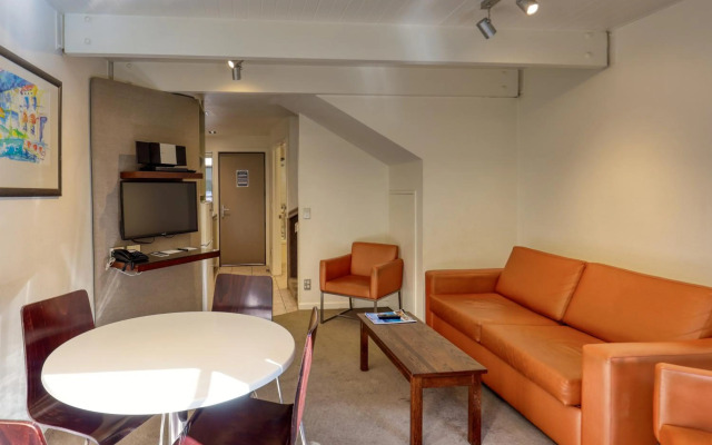 Garden Court Suites And Apartments