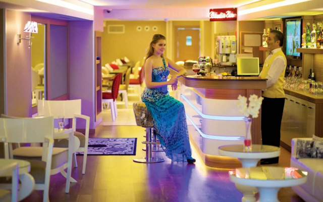 The Time Hotel Old City