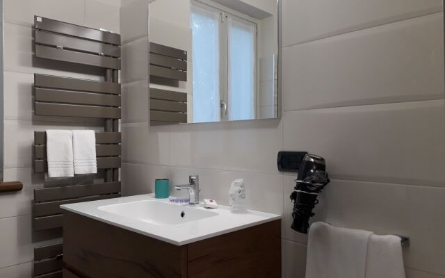 Resort Limax Acis