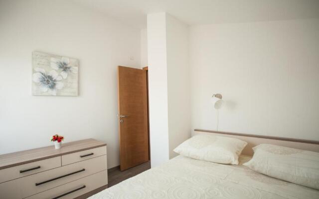 Apartment Zeljana