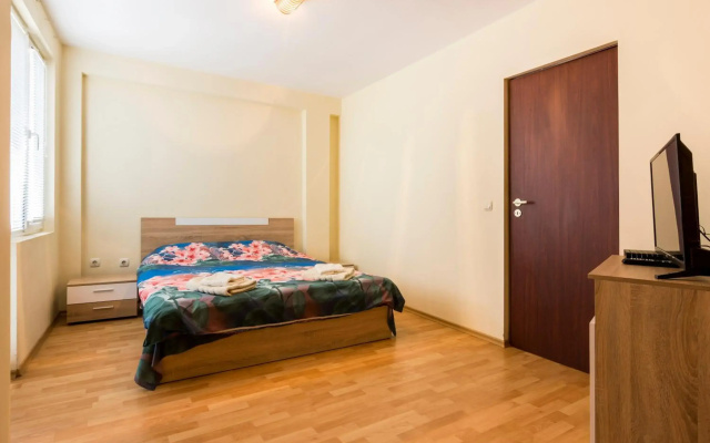 Ibar Apartment & Garage