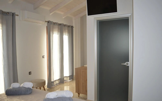 Villa Cleopatra sunset view