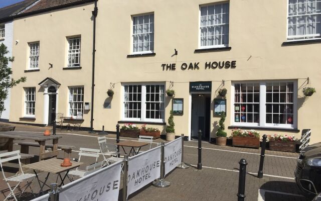 The Oakhouse Hotel