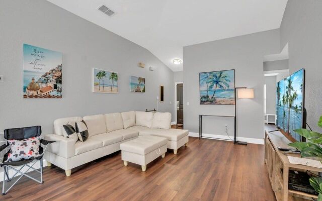 Pool Villa Minutes From Disney