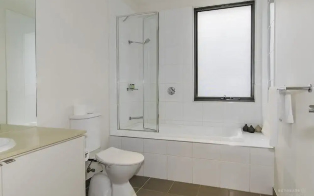 Stylish 4 Bedroom Condo