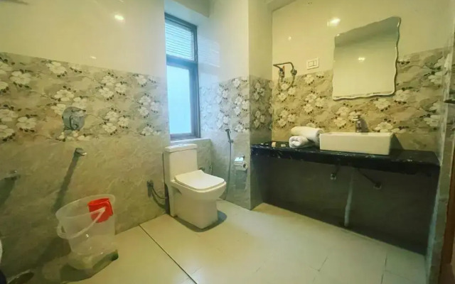 The Maple Leaf Cottage