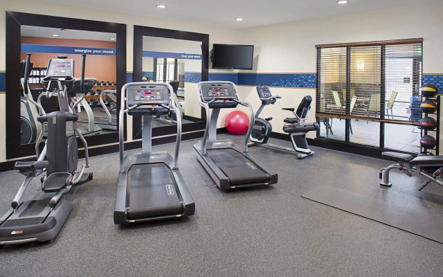 Hampton Inn & Suites Lansing West