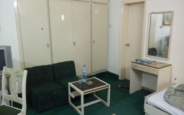 7 Cs Guest House